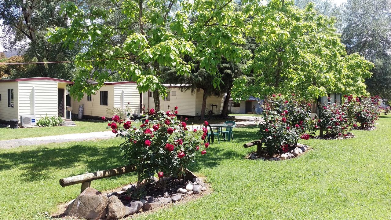 Khancoban Lakeside Caravan Park Eksteriør bilde