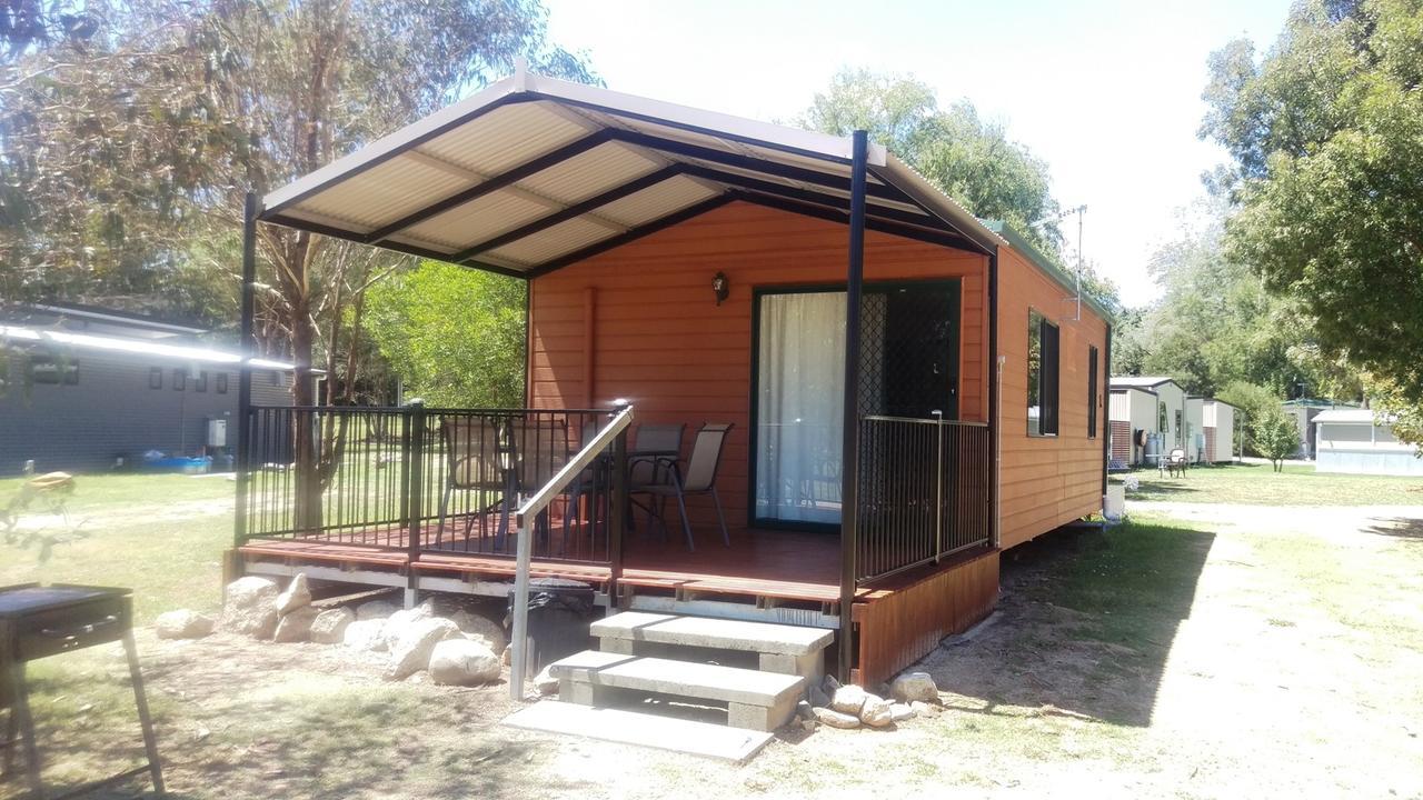 Khancoban Lakeside Caravan Park Eksteriør bilde