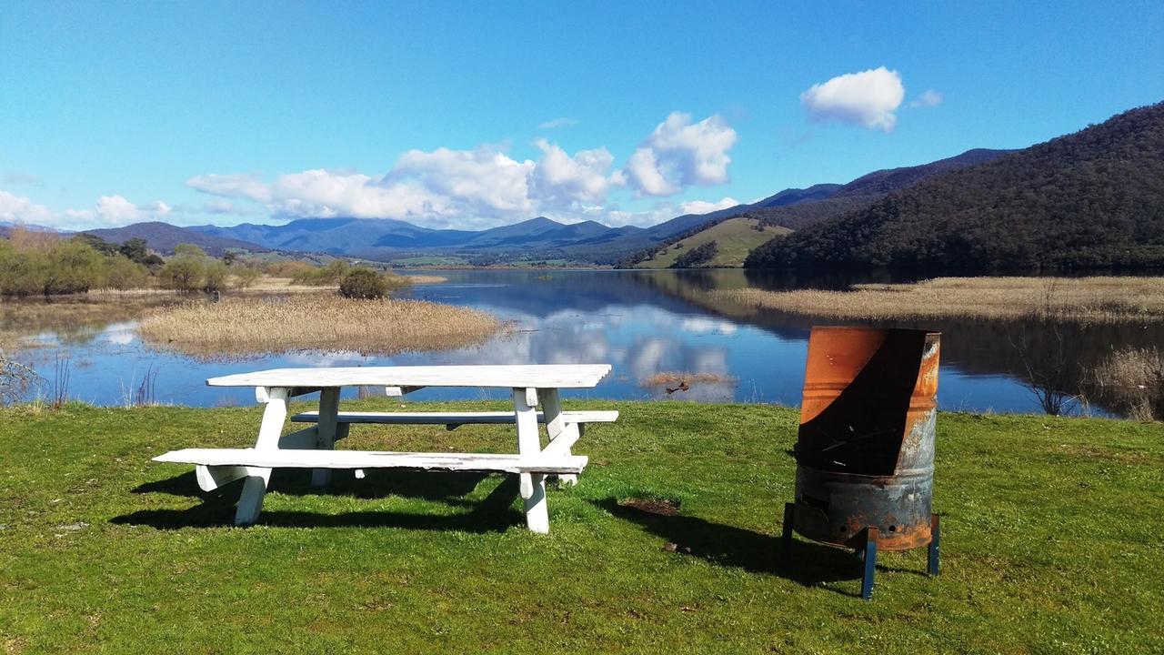 Khancoban Lakeside Caravan Park Eksteriør bilde