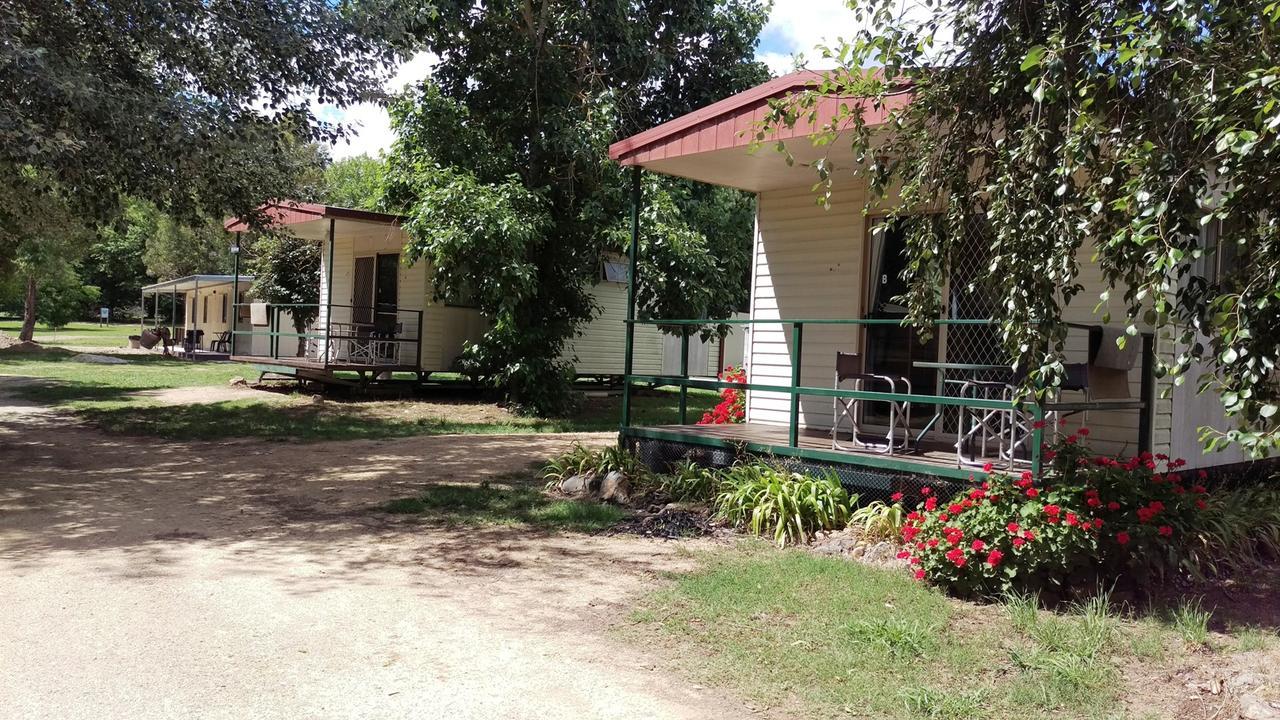 Khancoban Lakeside Caravan Park Eksteriør bilde